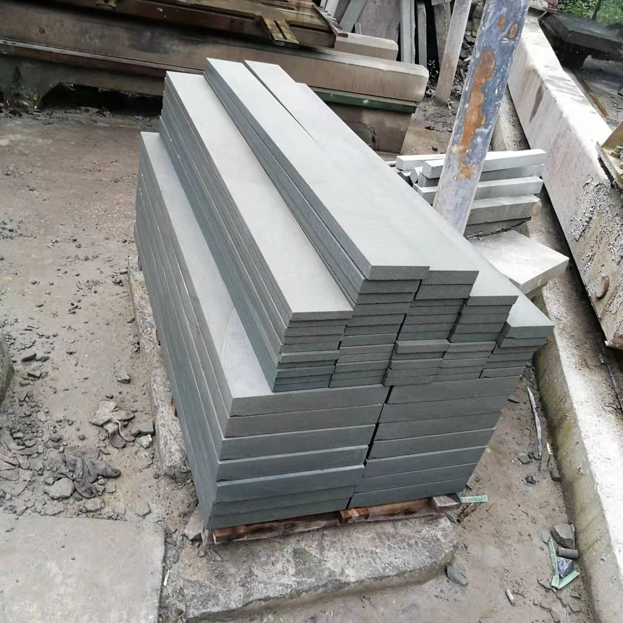青石板在現(xiàn)在建筑中是否適用？